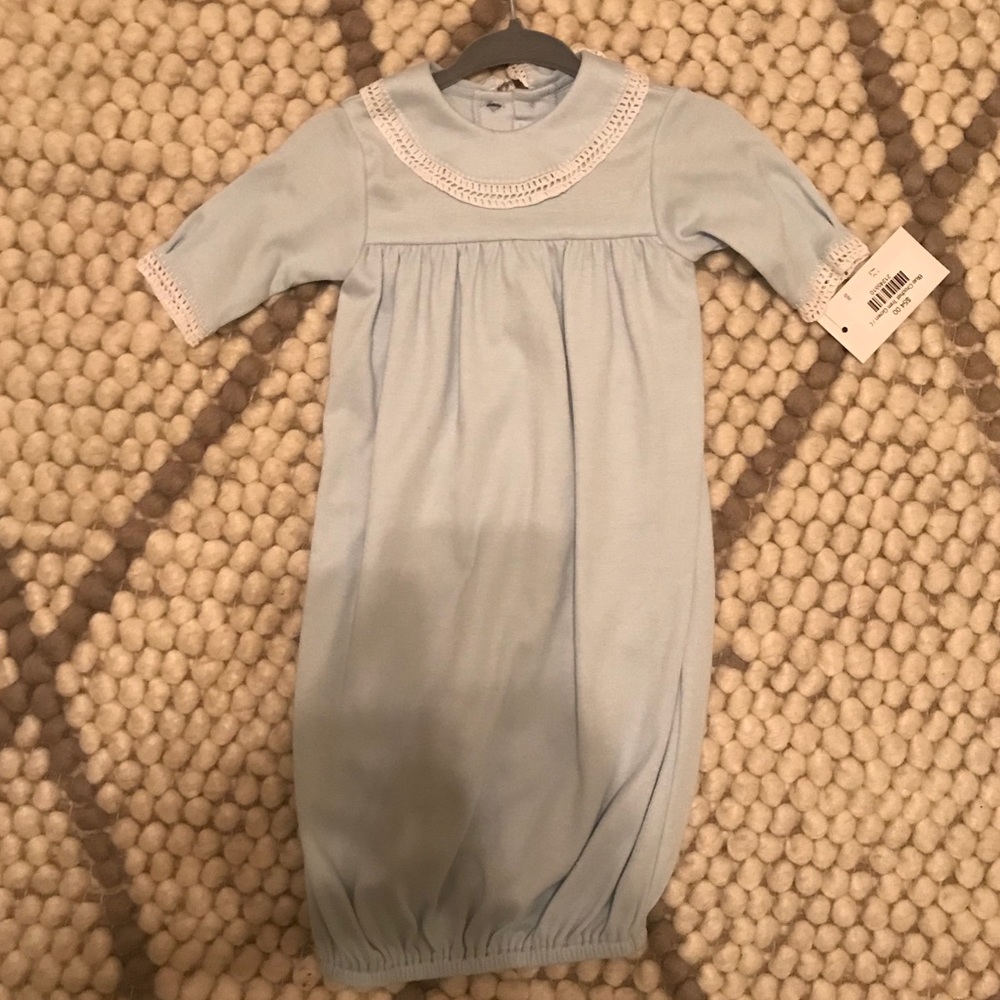 Auraluz crochet gown